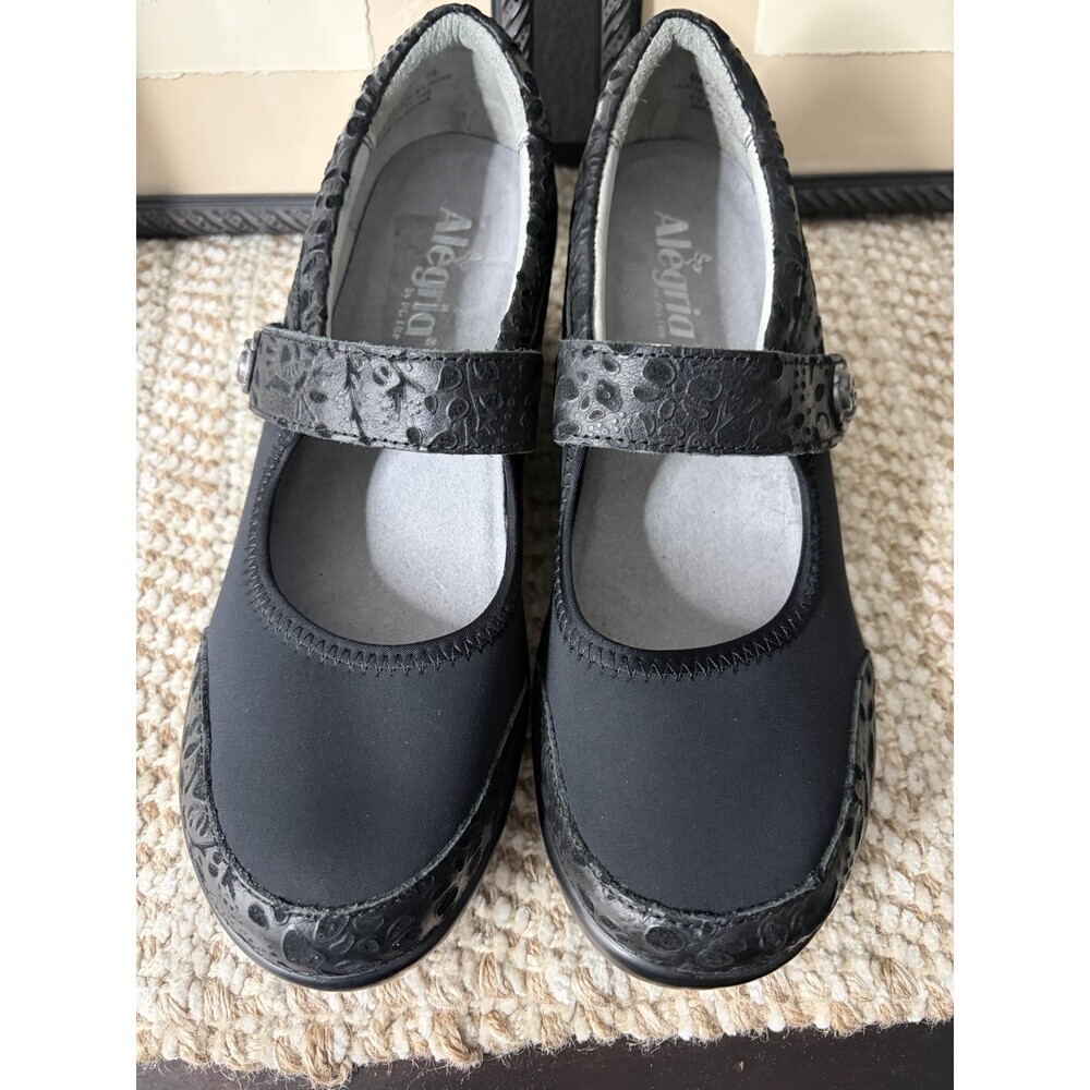 Alegria 39 Mary Jane Clogs 8.5 Black Embossed Rose Leather Wedge - Picture 2 of 8